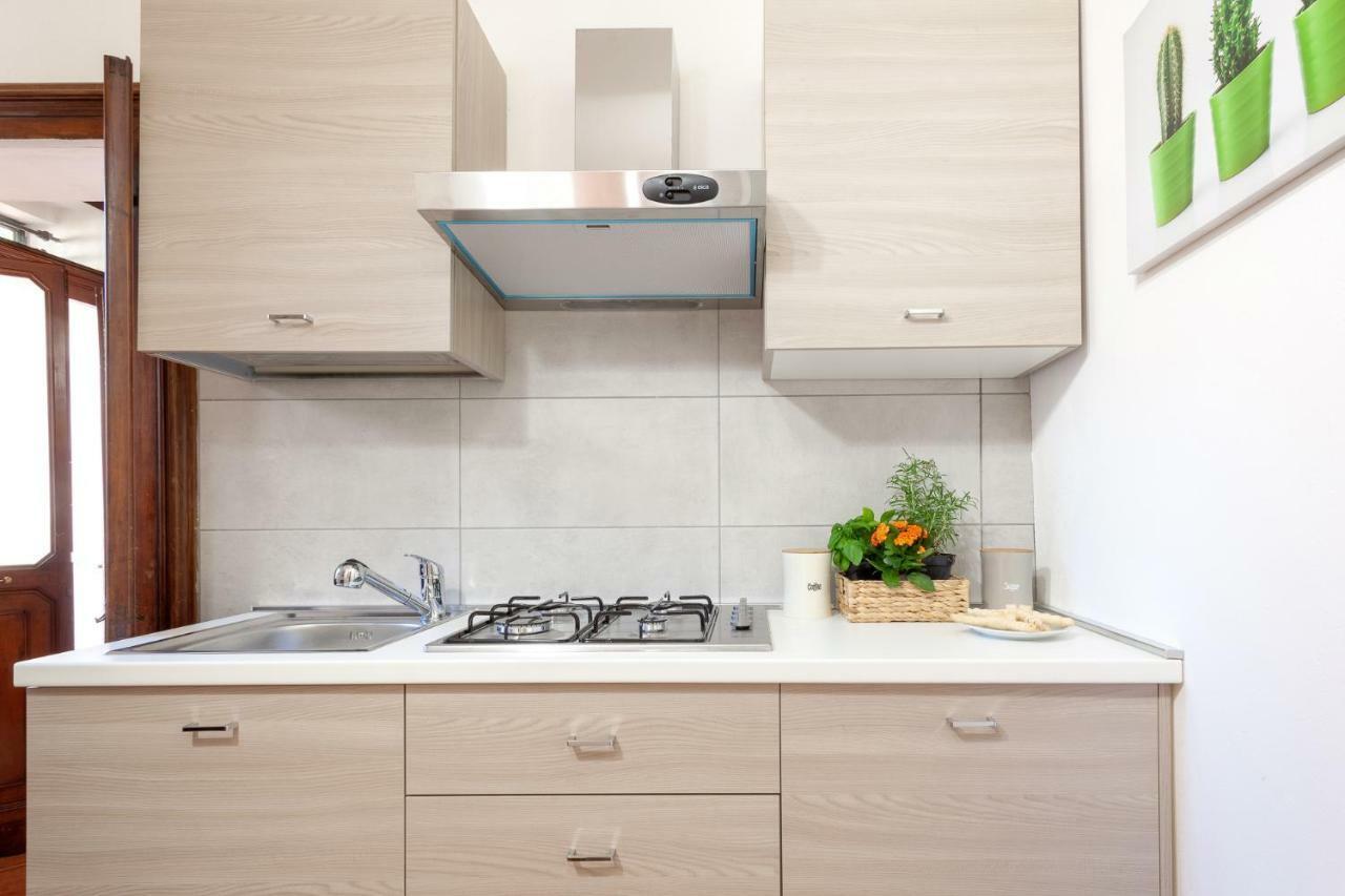 Duplex Apartment In Pieno Centro Ferrara Eksteriør billede