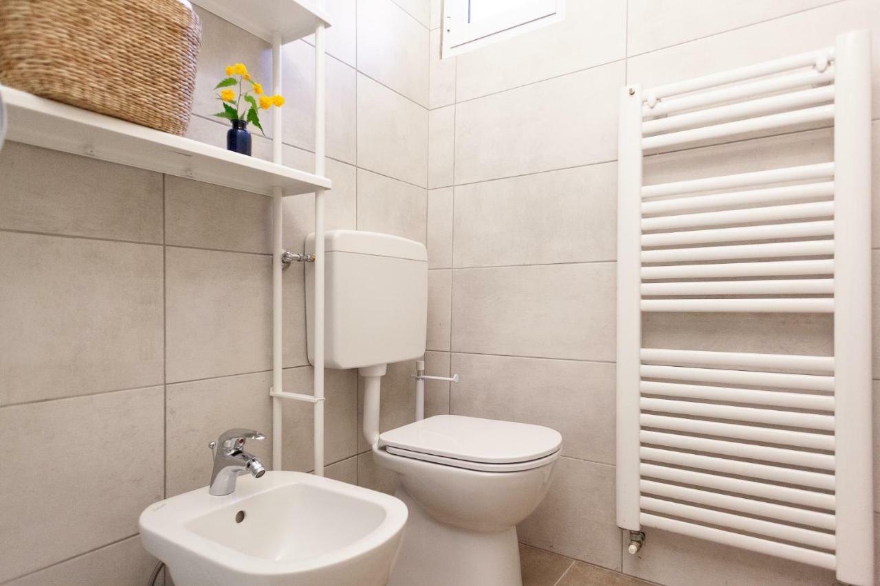 Duplex Apartment In Pieno Centro Ferrara Eksteriør billede